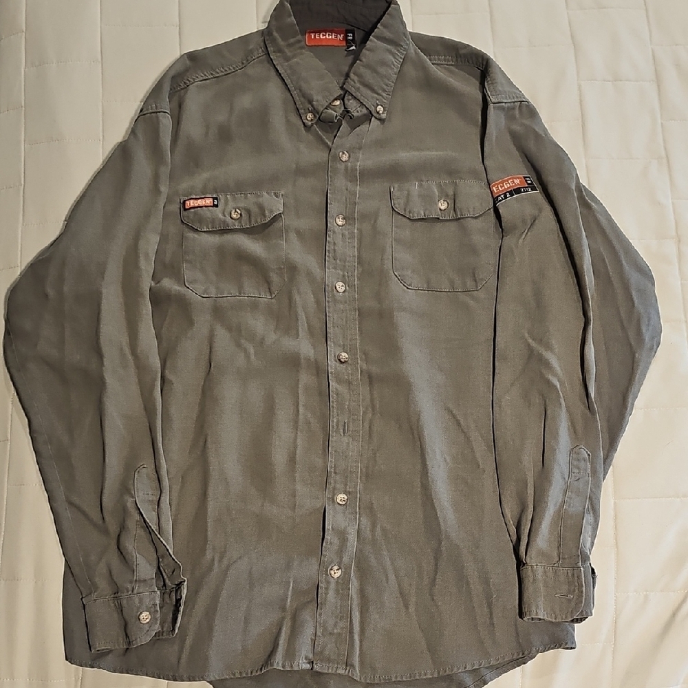 Men's TECGEN FR buttoned down work shirt